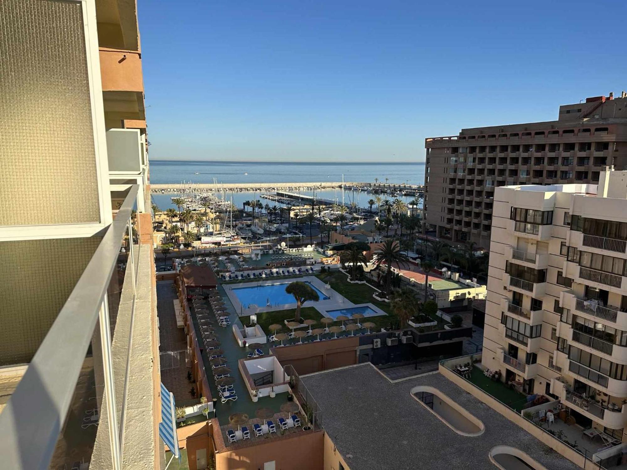 Estudio Pyr Privado Frente Al Puerto De Fuengirola Luaran gambar