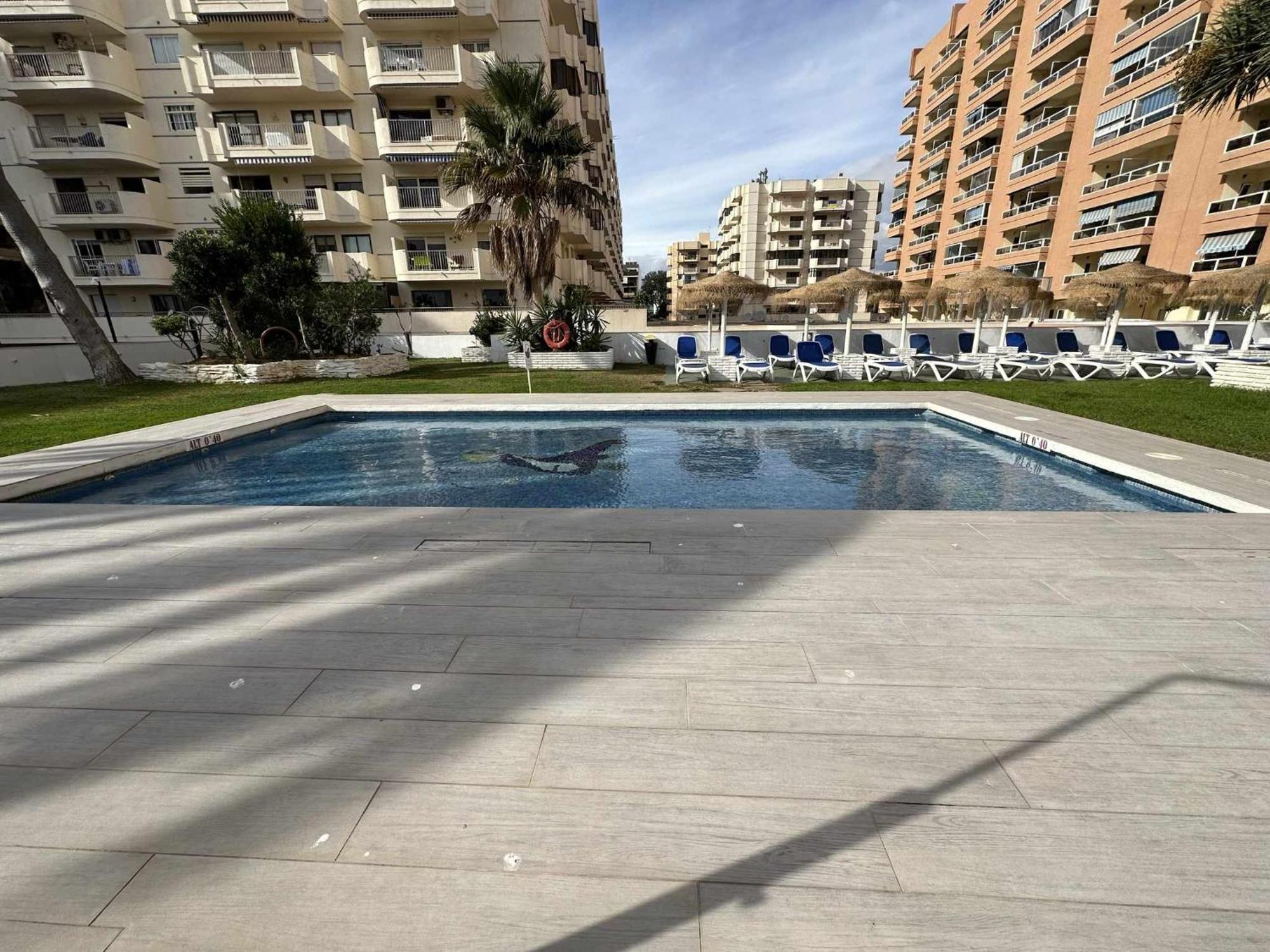 Estudio Pyr Privado Frente Al Puerto De Fuengirola Luaran gambar