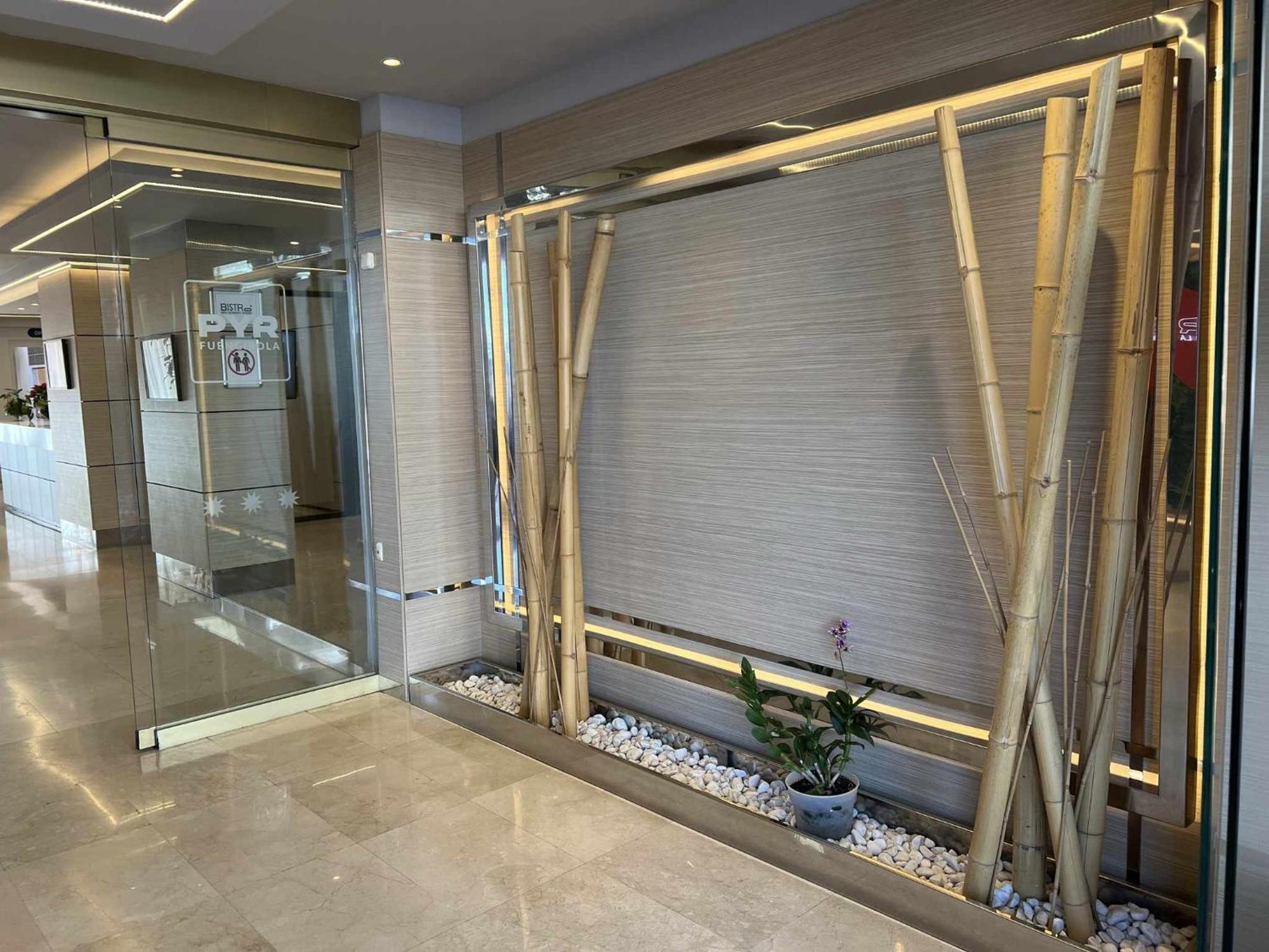 Estudio Pyr Privado Frente Al Puerto De Fuengirola Luaran gambar