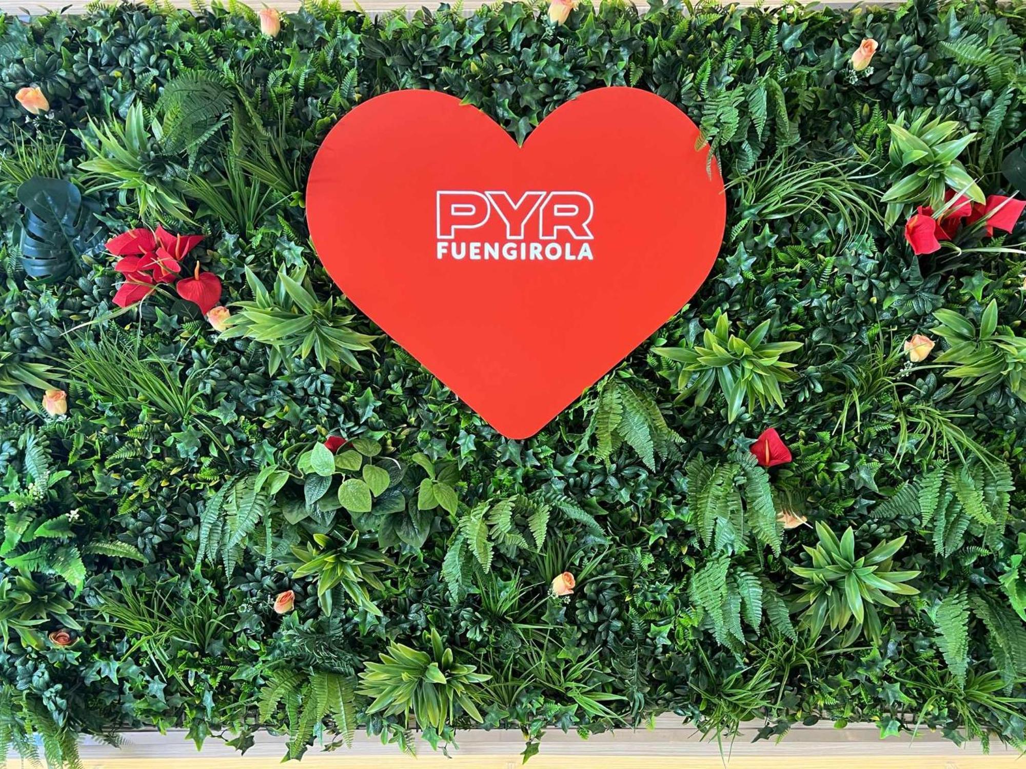 Estudio Pyr Privado Frente Al Puerto De Fuengirola Luaran gambar